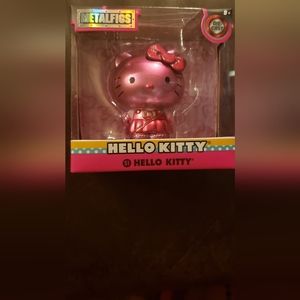 New in box Hello Kitty Metalfigs pink hard to find